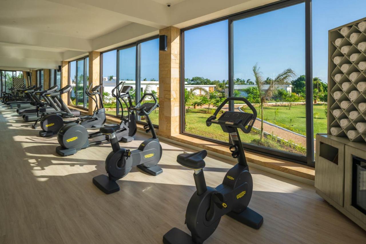 Hotel Aldiana Club Zanzibar Kwanza Kizimkazi Exteriér fotografie The gym at the hotel